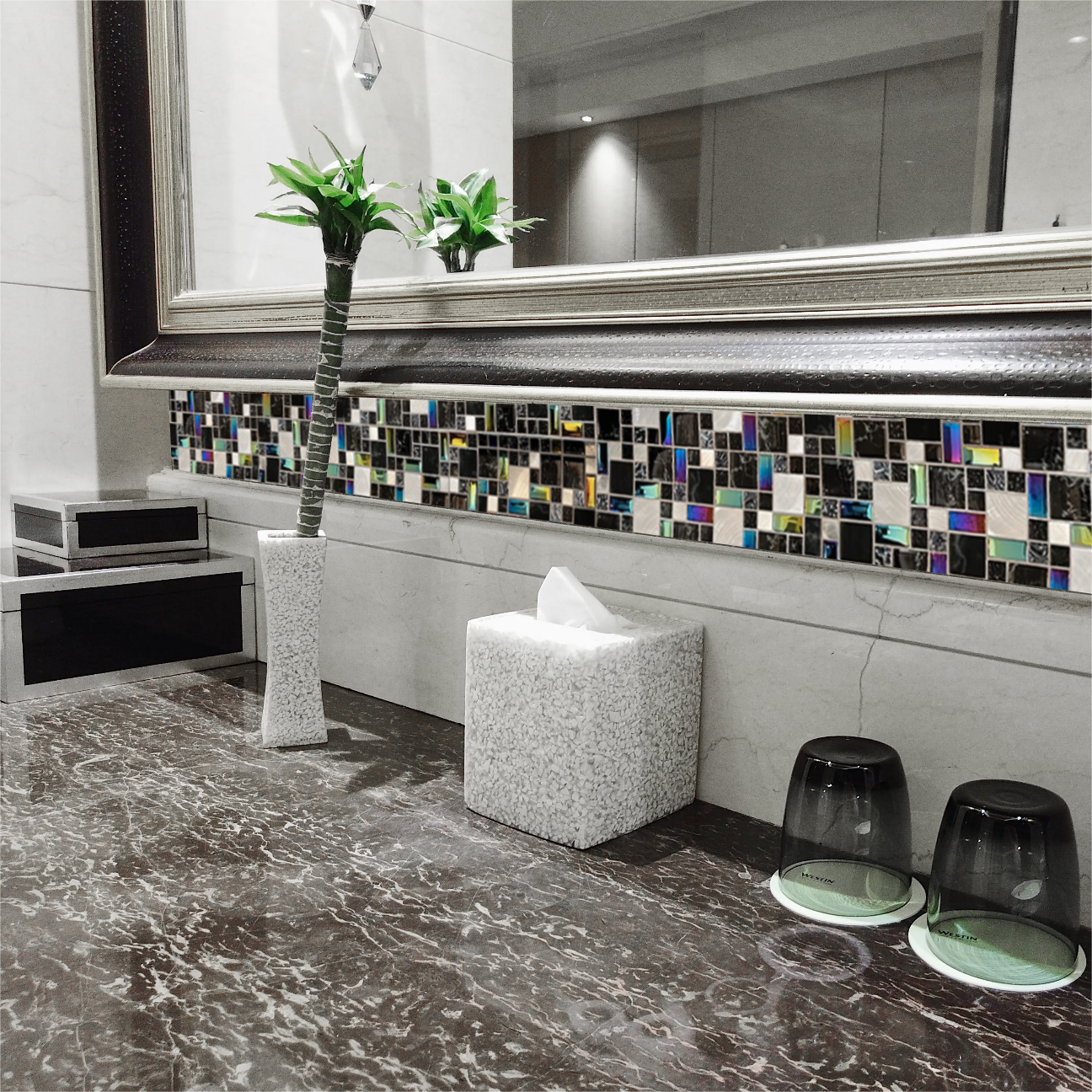 Black Iridescent Wall Backsplash Tile for Kitchen Bathroom Shower Accents Walls (Pack of 5)