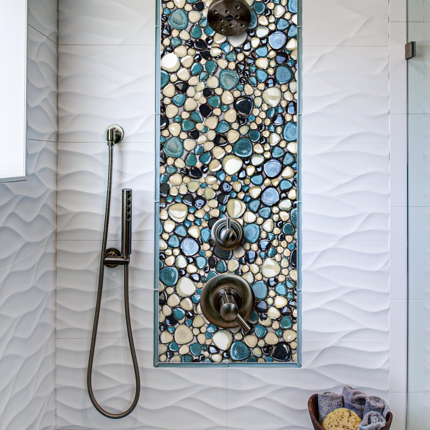 Pebble Mosaic Tile, Aqua Teal Blue Mosaic Tiles Mesh Mounted, Waterproof Ceramic Tile Flooring for Kitchen Bathroom Backsplash Shower Floor Pool (Pack of 5)